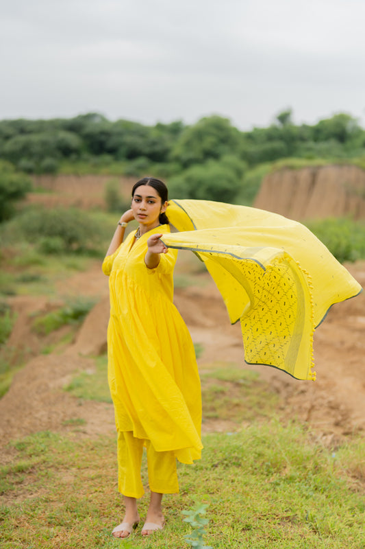 Daffodil Dupatta