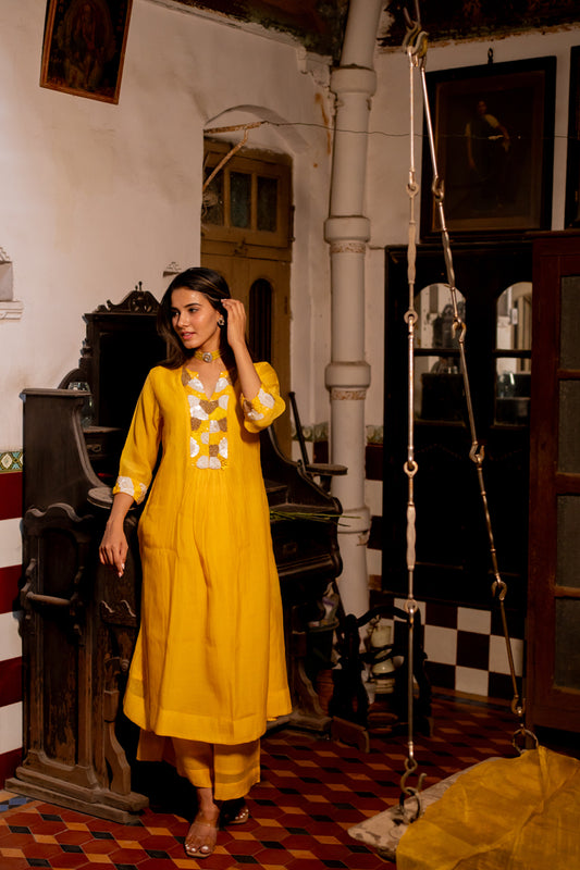 Jugni kurta set with dupatta