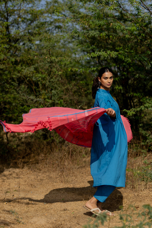 Cyan Blue Kurta Set with Pink Jaamdani Dupatta