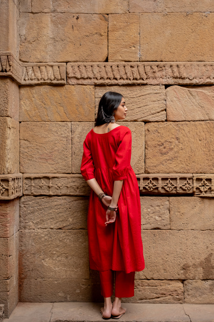 Poppy red kurta set