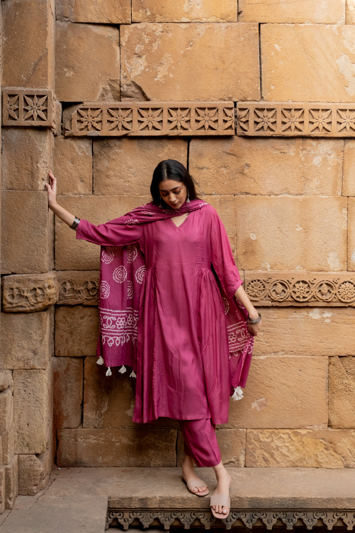 Soft fuchsia Kurta set with Dupatta