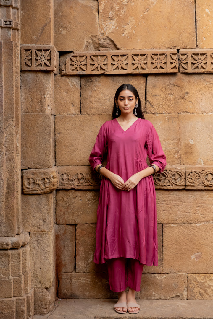 Soft fuchsia Kurta set with Dupatta