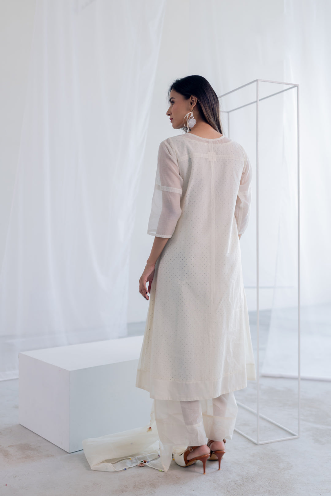 Ecru Chanderi Polka Kurta Set with Stole