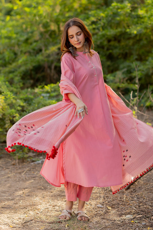 Gulnaar Pink Kurta Set with Dupatta