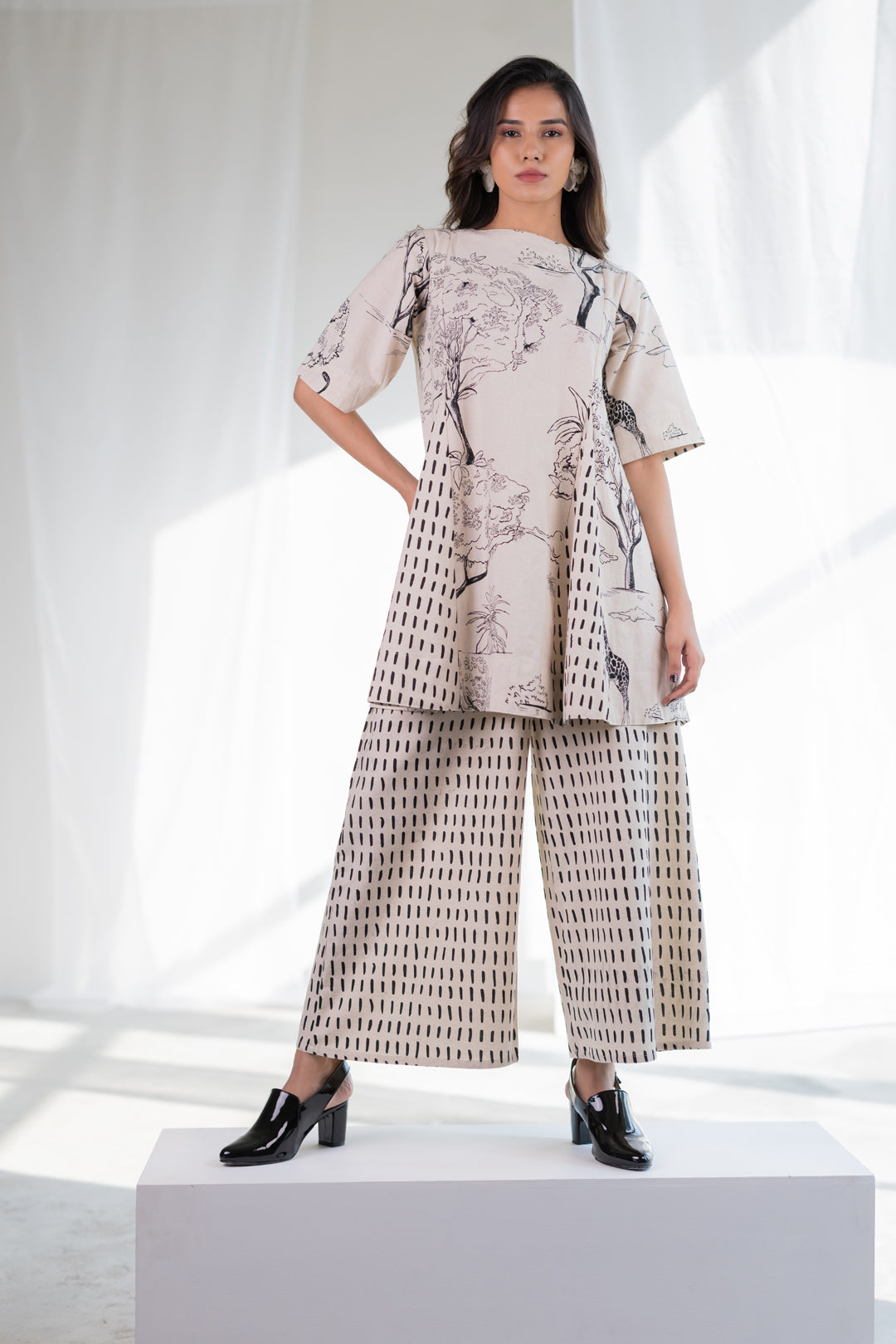 Alabaster Safari Trace Short Tunic