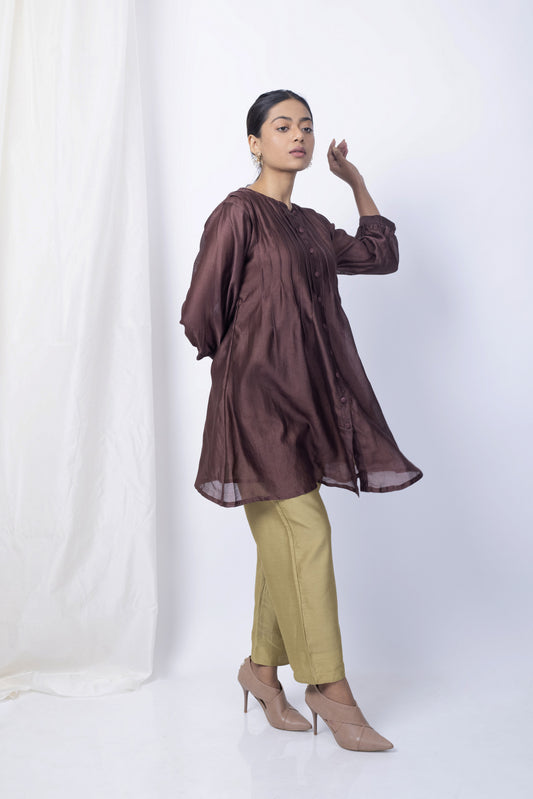 Deepwood Tunic with Golden Pants