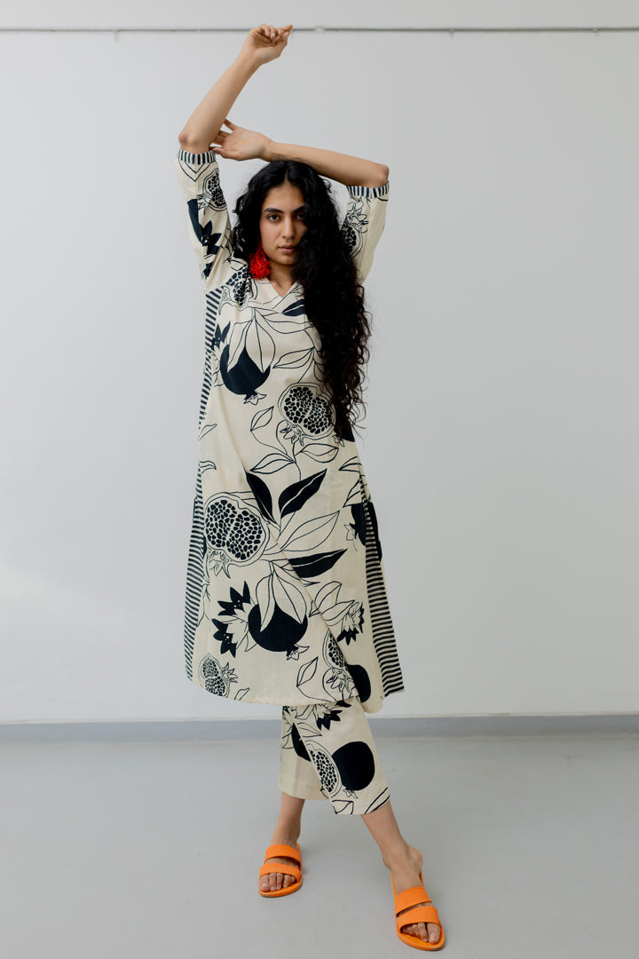 Cream pomegranate print Kurta