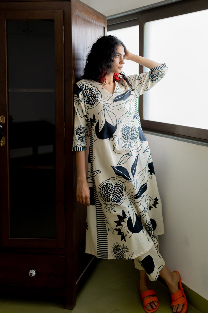 Cream pomegranate print Kurta and Pants set