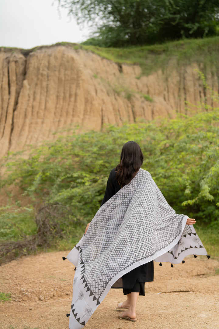 Ebony Grey Dupatta