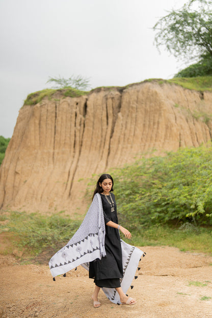 Ebony Grey Dupatta
