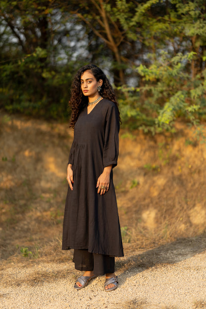 Raven Black Kurta Set