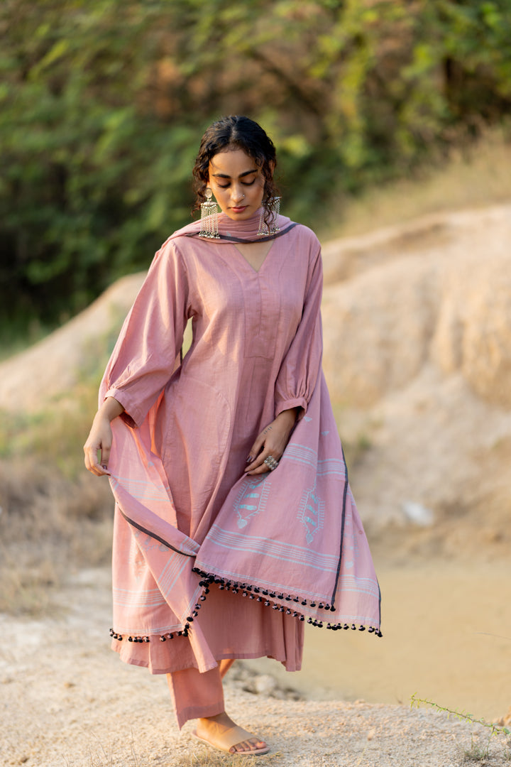 Millenial Pink Kurta Set with Dupatta