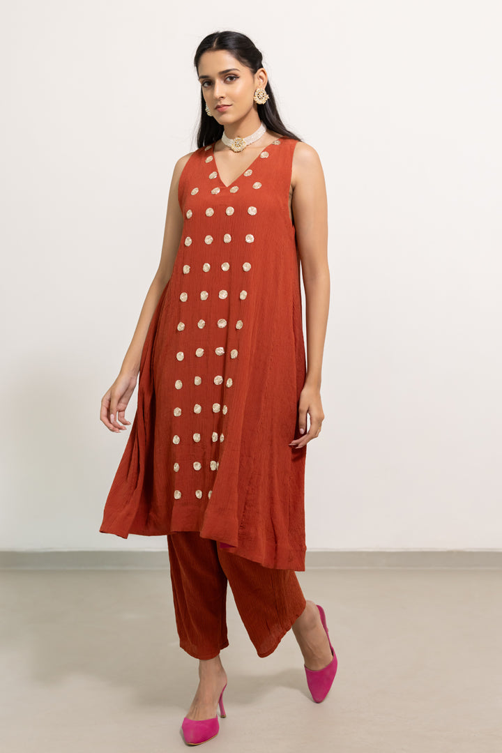 Nishaa Moons Kurta Set