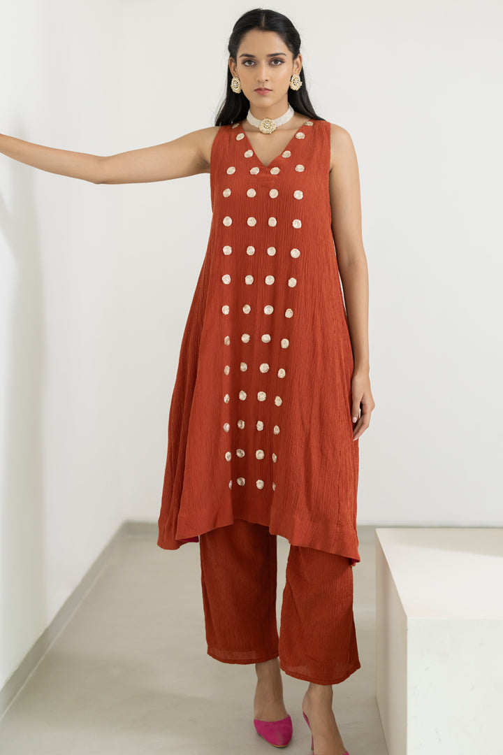 Nishaa Moons Kurta Set