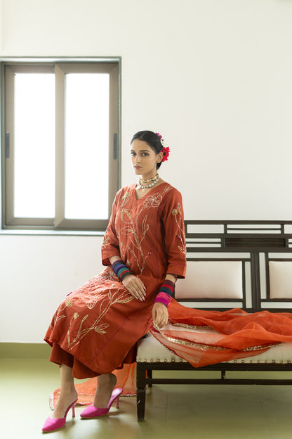 Rajasvi Embroidered Kurta Set