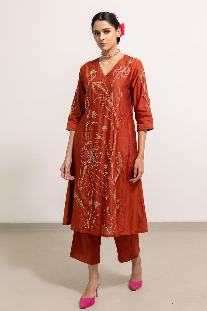 Rajasvi Embroidered Kurta Set