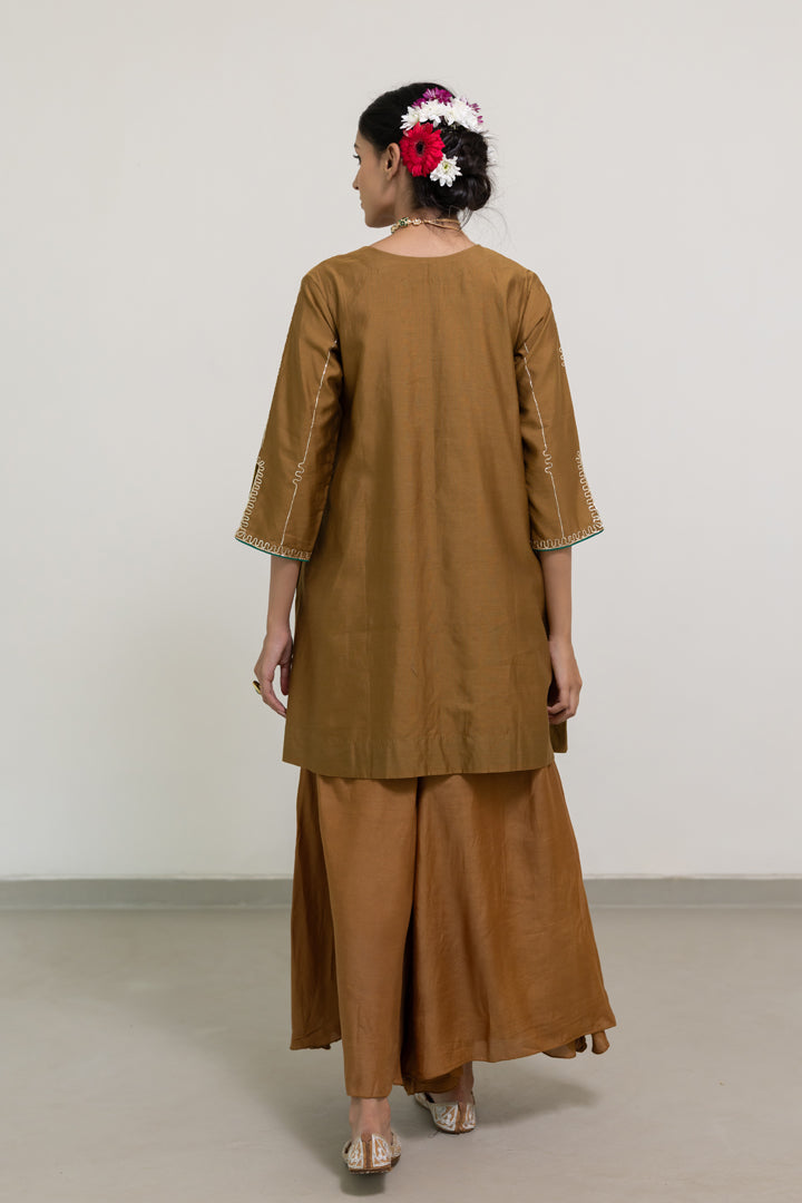 Taruni Paisely Tunic and Palazzos Set