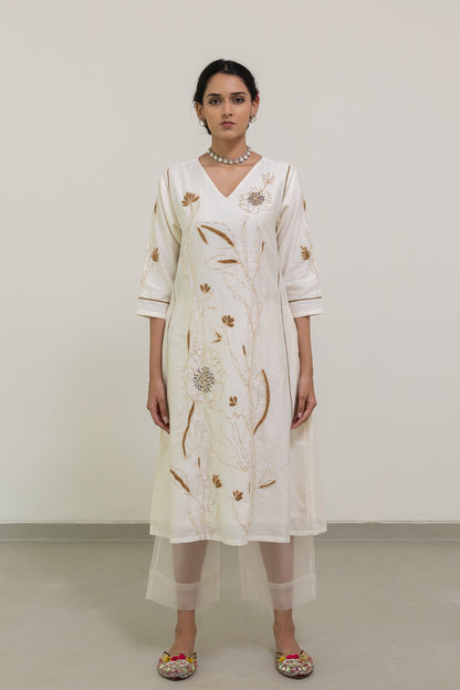 Shwetara Kurta Set with Dupatta