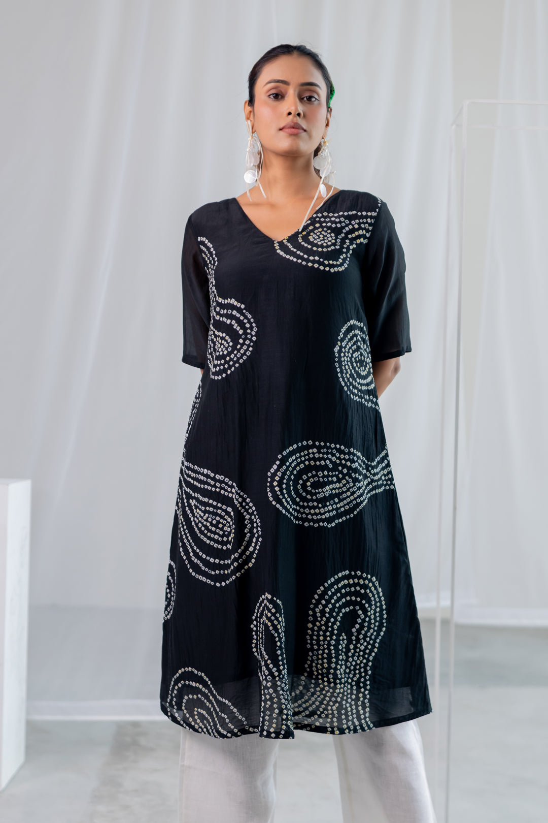 Black Sand Bandhani Kurta
