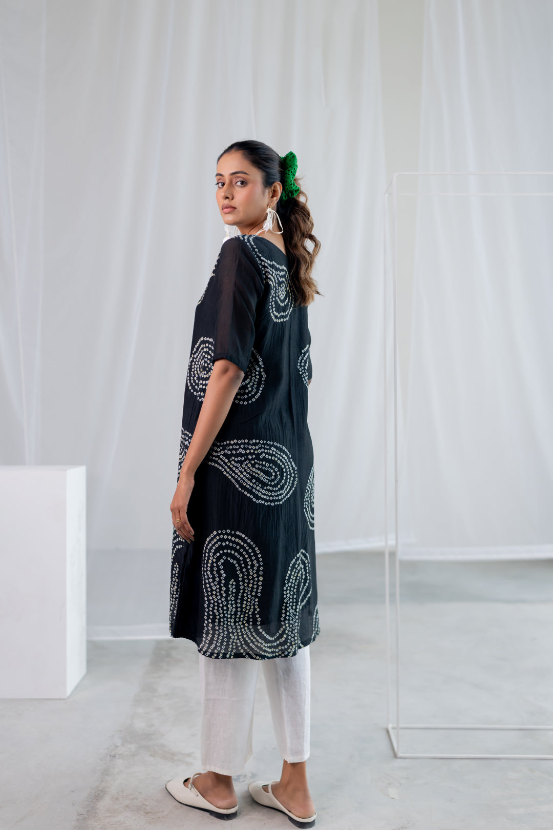 Black Sand Bandhani Kurta Set