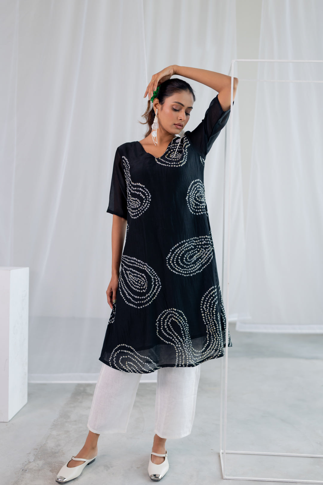Black Sand Bandhani Kurta