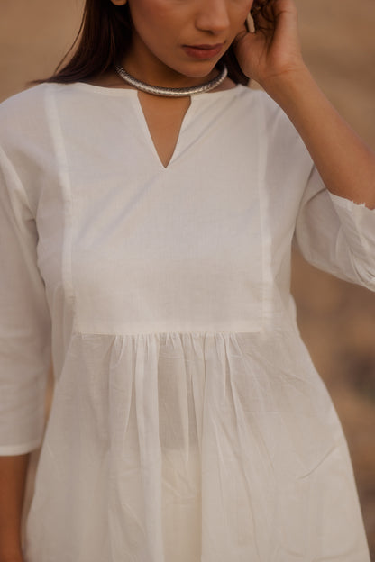 Crisp white kurta set with Aqua blue Printed Dupatta