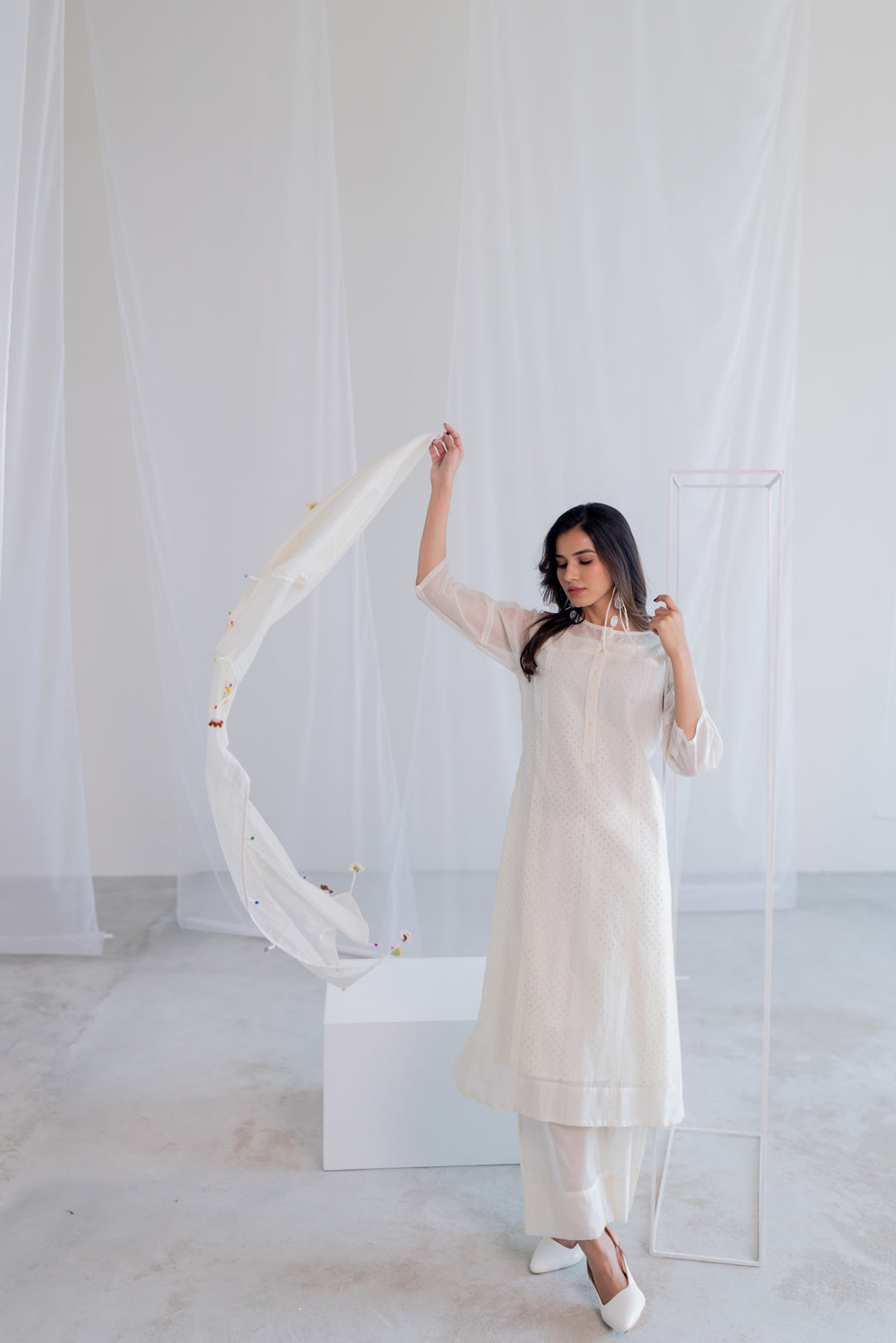 Ecru Chanderi Polka Kurta Set with Stole