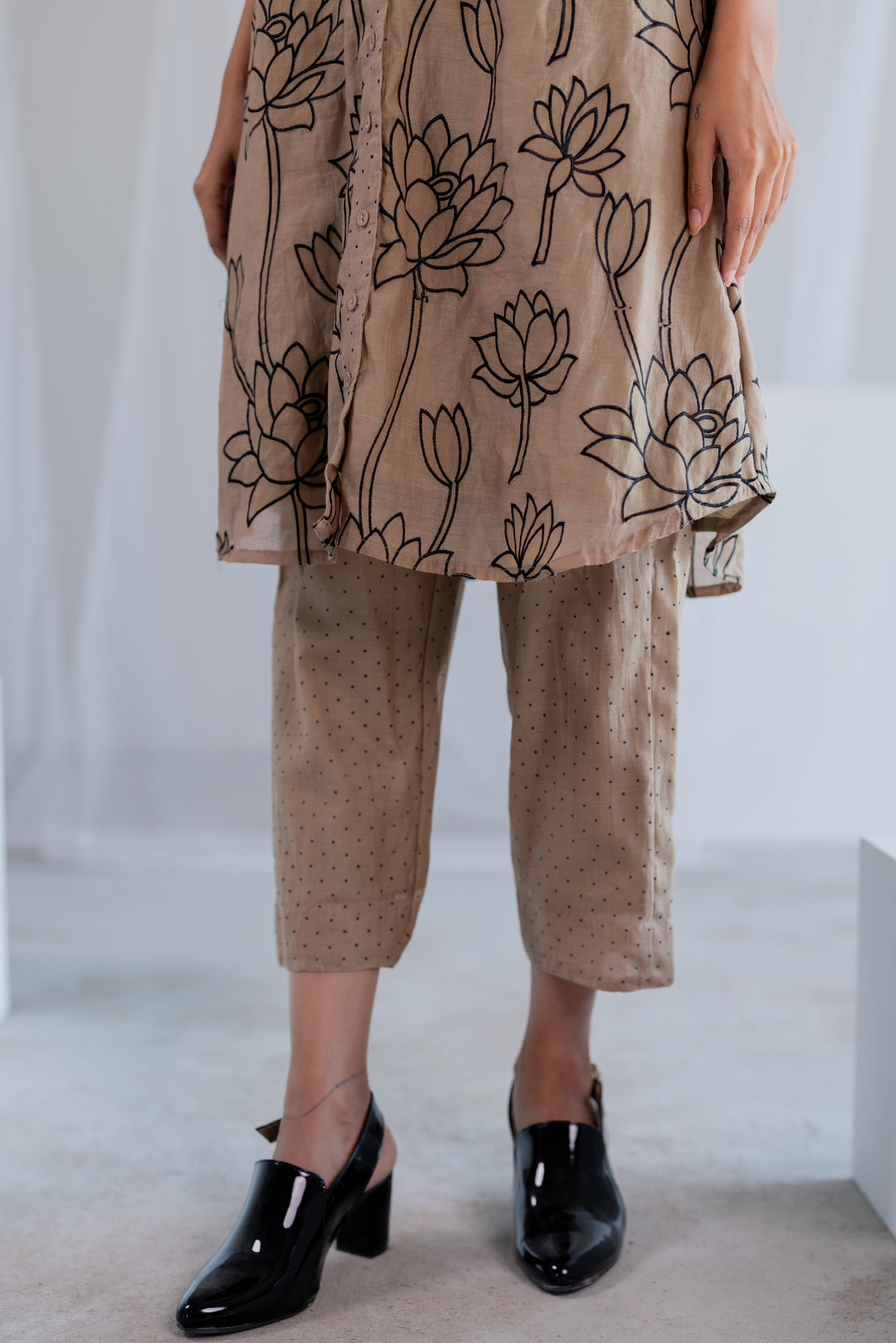 Sand Lotus Tunic Set
