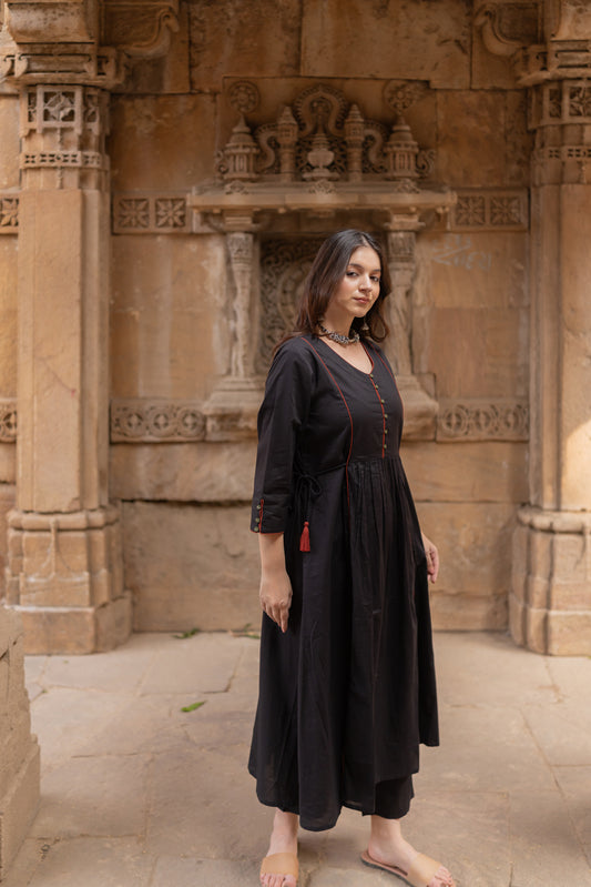 Rann Black Kurta Set