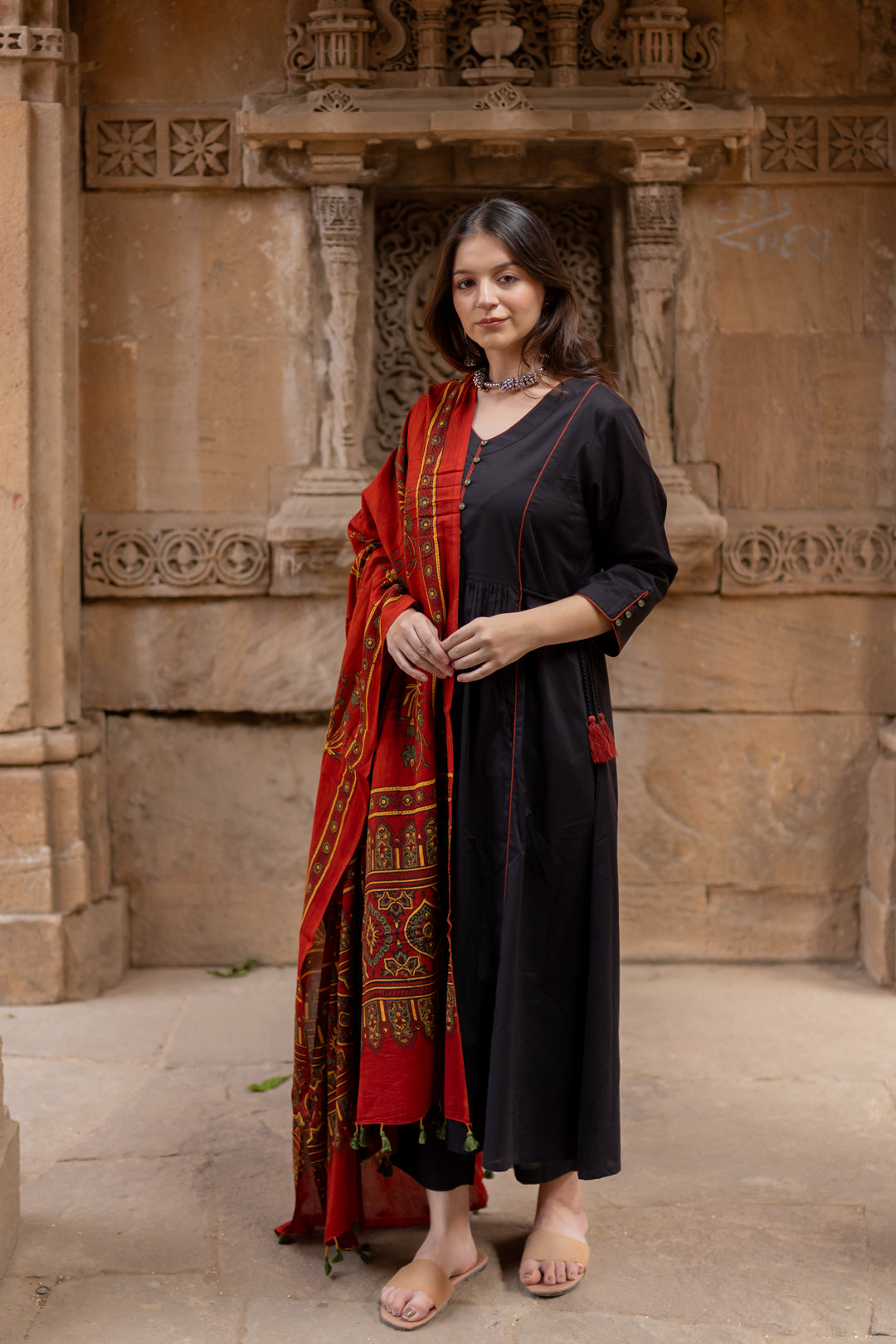 Rann Black Kurta Set