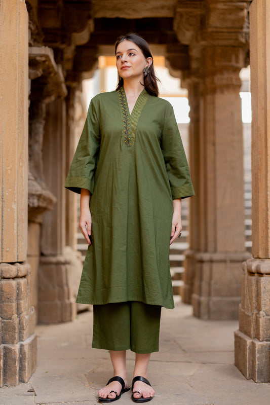 Kutch Green Kurta Set