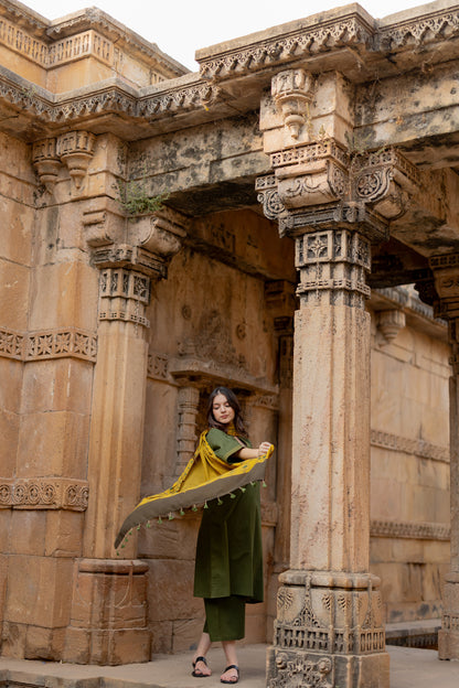 Kutch Green Kurta Set