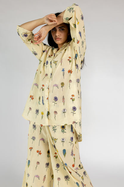 Notebook flowers Shirt