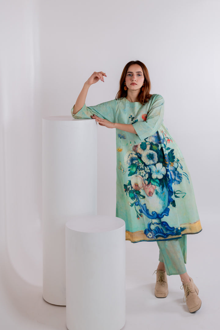 Still LIfe Vase Kurta Set