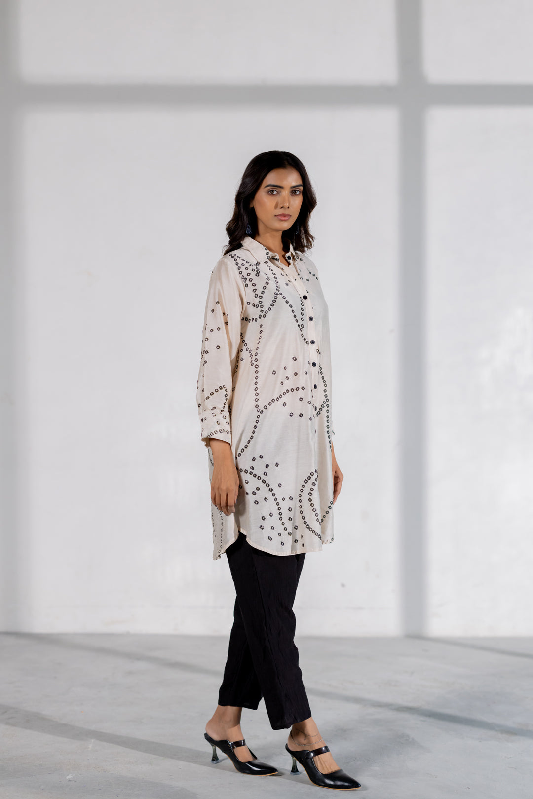 Ivory Wander Bandhani Shirt Set