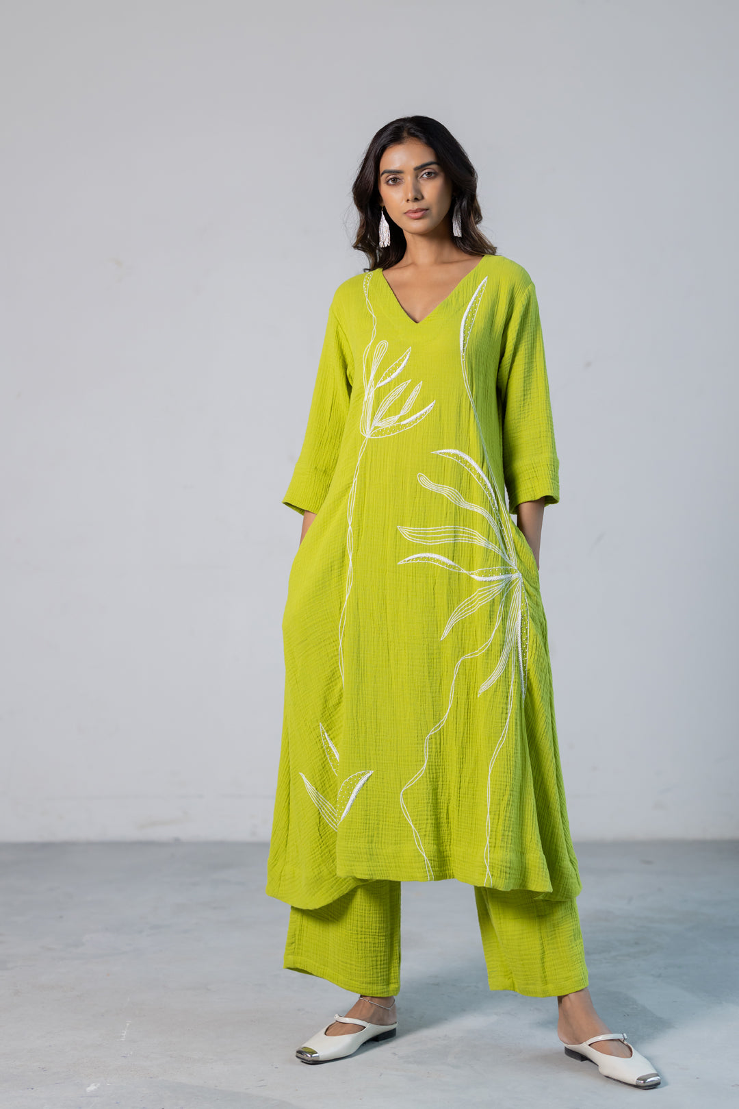 Lime Leaf Embroidered Set
