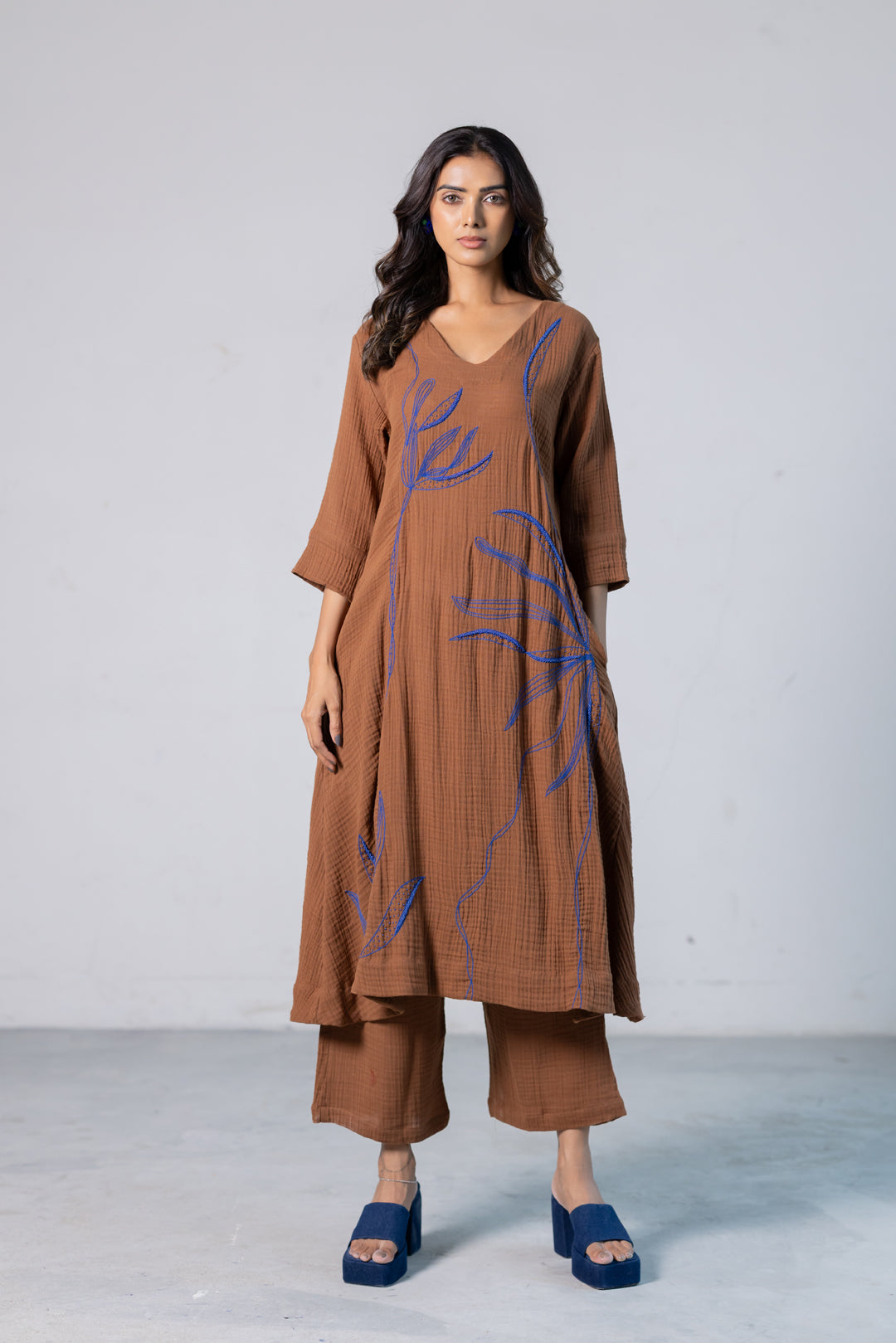Cinnamon Leaf Embroidered Kurta