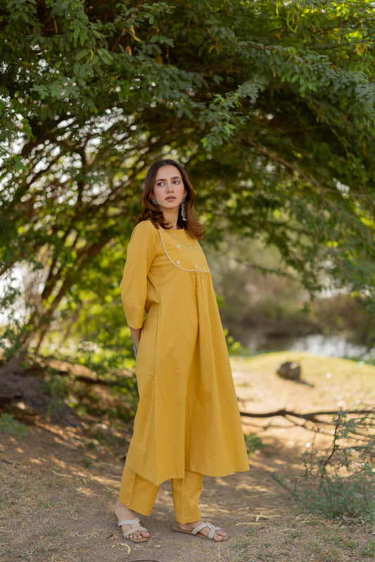 Chamomile Kurta Set