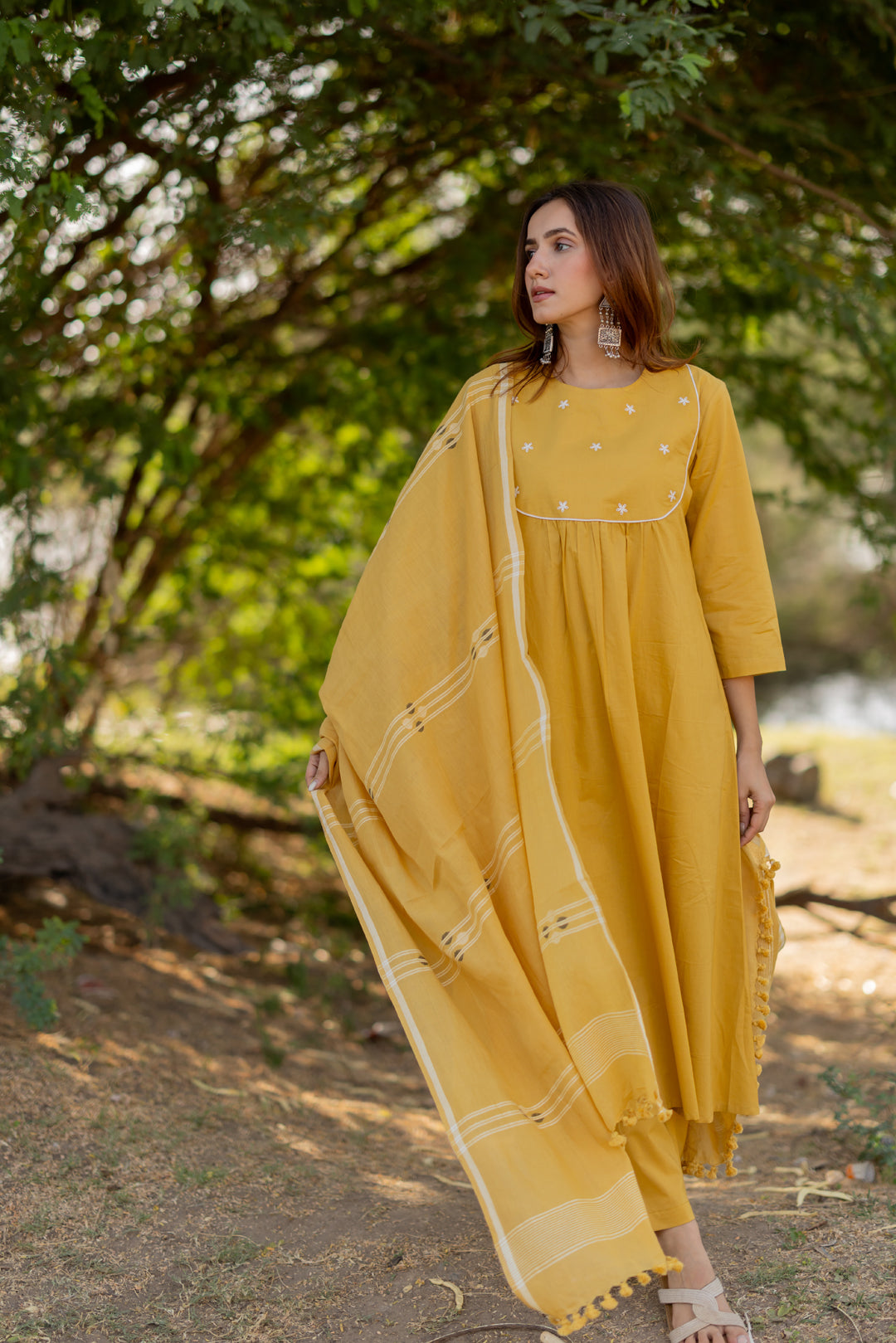 Chamomile Kurta Set with Dupatta