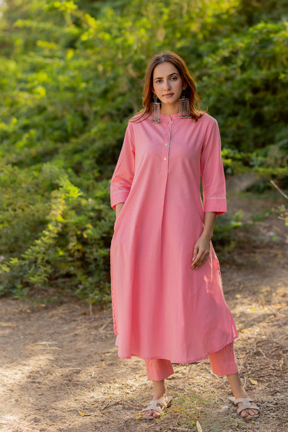 Gulnaar Pink Kurta and Clinched Pants Set