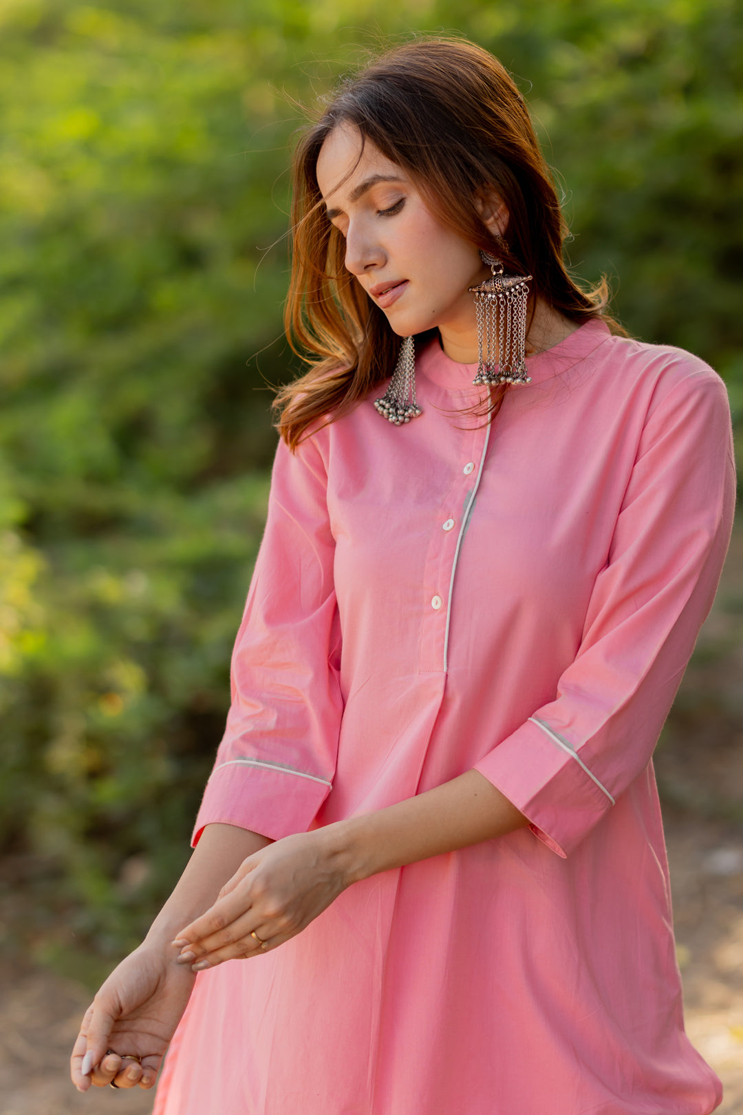 Gulnaar Pink Kurta and Clinched Pants Set