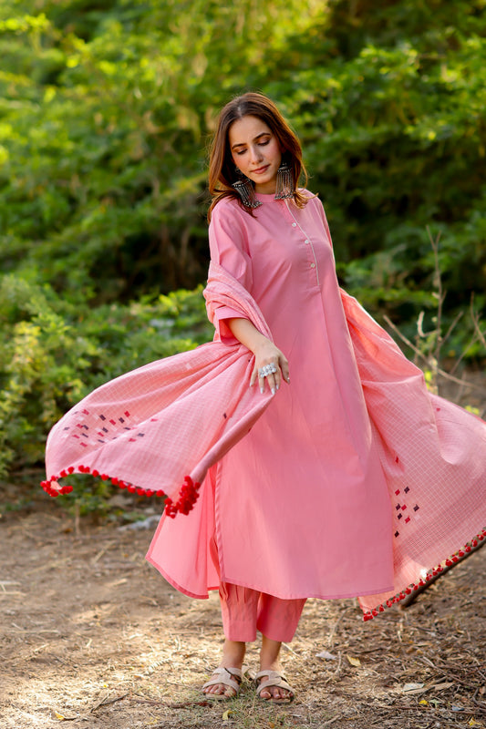 Gulnaar Pink Kurta Set with Dupatta