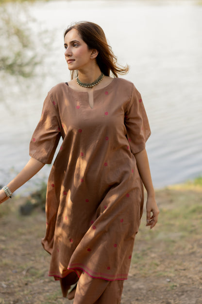 Truffle Pink Jaamdani Kurta Set
