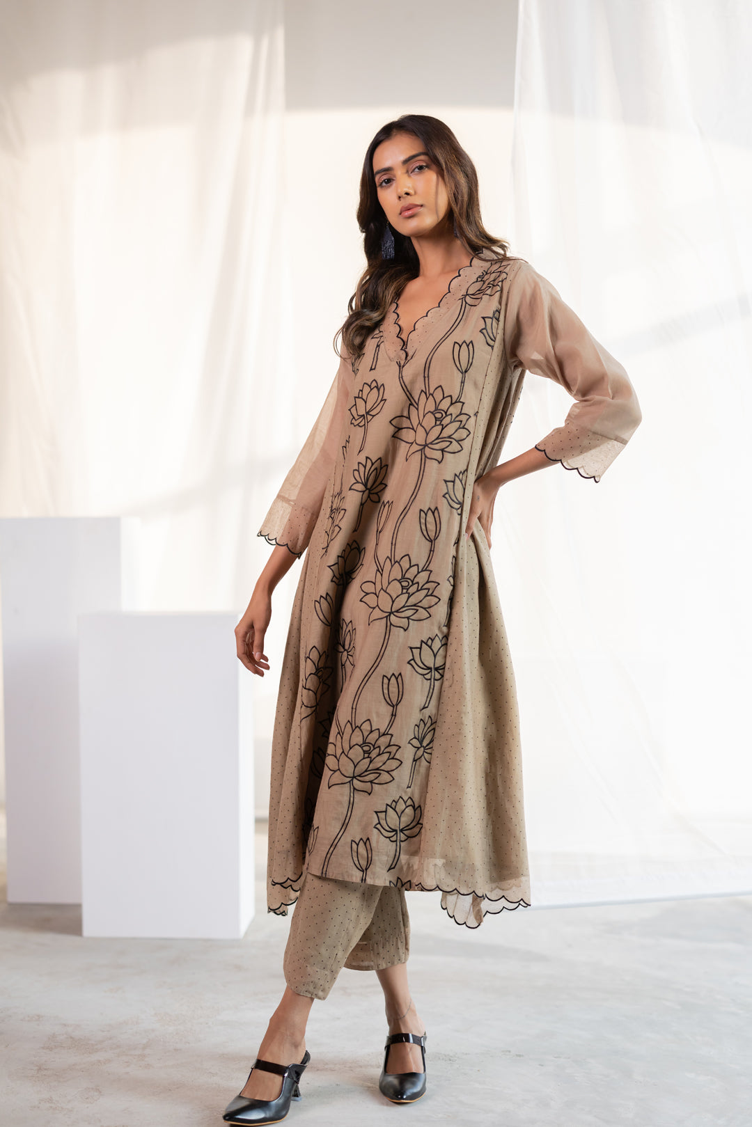 Lotus Bay Applique Kurta Set
