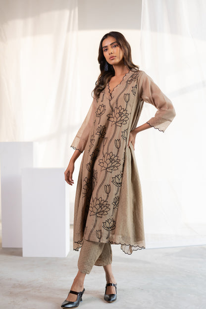 Lotus Bay Applique Kurta Set
