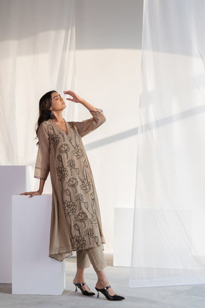 Lotus Bay Applique Kurta