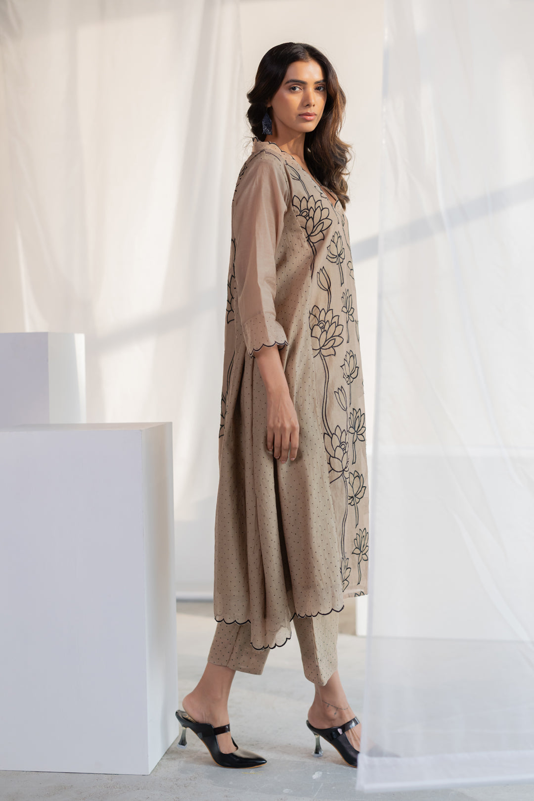 Lotus Bay Applique Kurta
